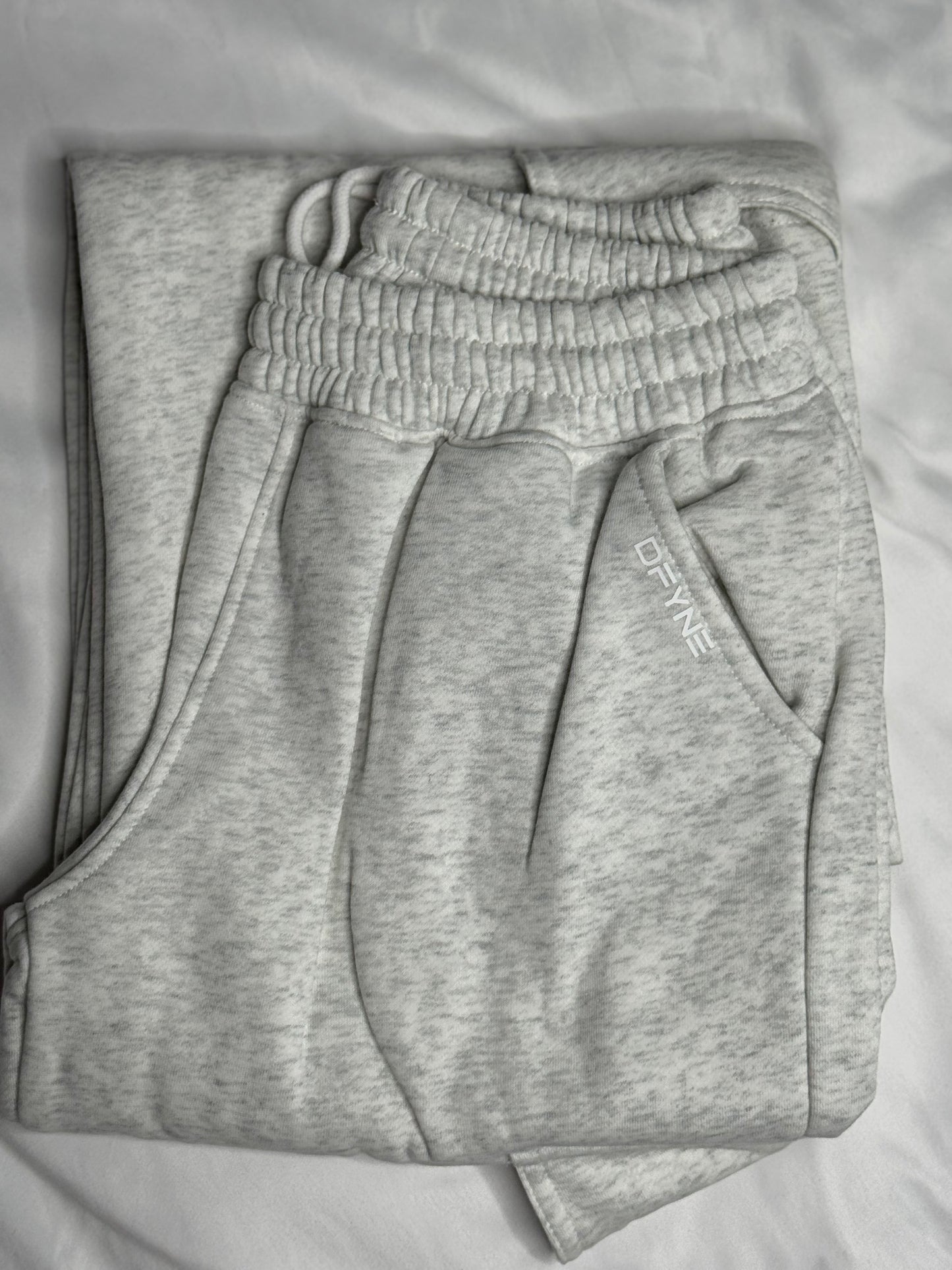 JOGGER DEPORTIVO - REVIVE - DFYNE